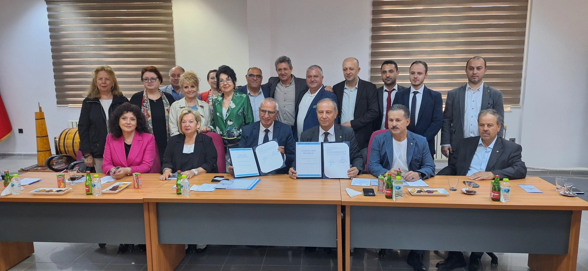 Bulgaristan Yambol Ticaret ve Sanayi Odası, Yambol Kadın Girişimciler Kurulu Başkan ve Üyeleri ile beraberindeki heyet borsamıza ziyarette bulundular.