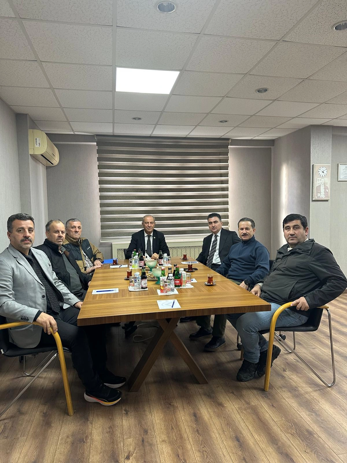 Kırklareli 2. Ağır Ceza Mahkemesi Reisi ve Kırklareli Adalet Komisyonu Başkanı Serdar Aslan borsamızı ziyaret etti.