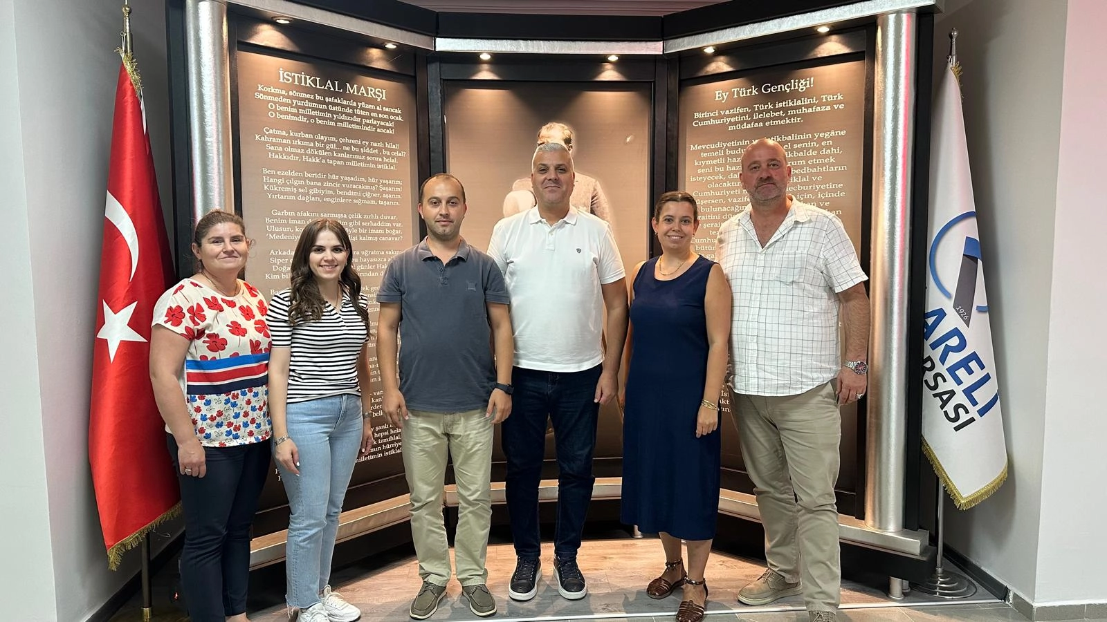 Kırklareli Belediye Başkan Yardımcısı Kürşad Yamaner Kırklareli Ticaret Borsası personelini ziyaret etti.