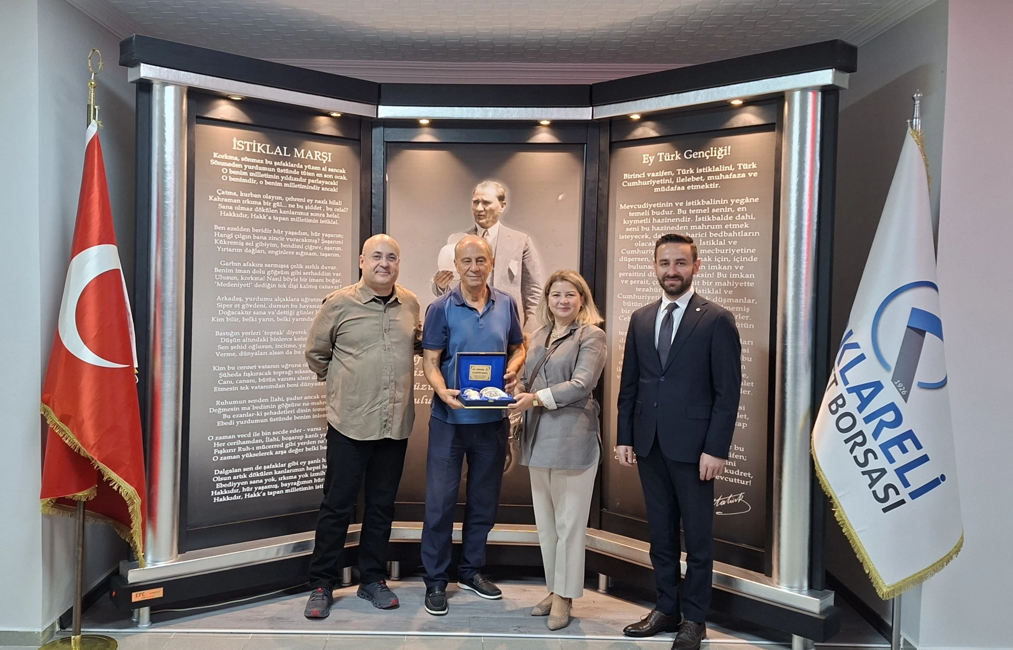 Türk Kızılay'dan Borsamıza Anlamlı Ziyaret